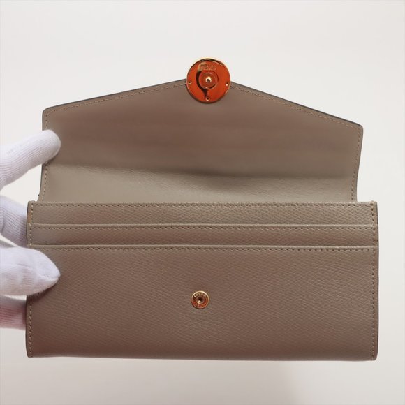 FENDI Continental Biege Leather Wallet - Picture 3 of 12